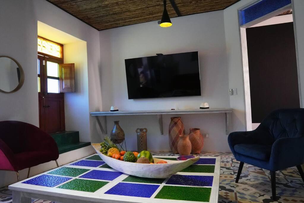 Nueva En San Antonio Cali, La Casa De Tona Villa Esterno foto