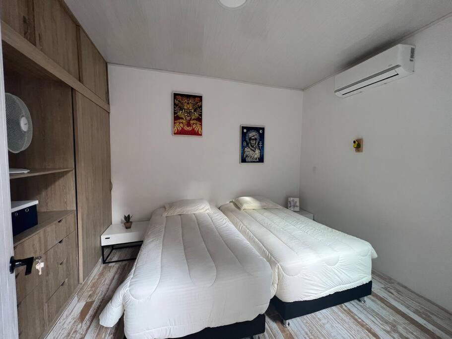 Nueva En San Antonio Cali, La Casa De Tona Villa Esterno foto
